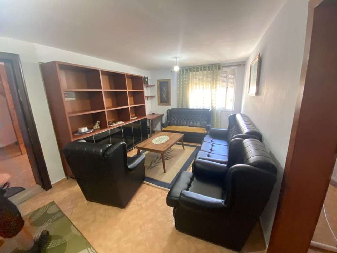 SHITET APARTAMENT 2+1 – PAZARI I RI, TEK SHESHI AVNI RUSTEMI