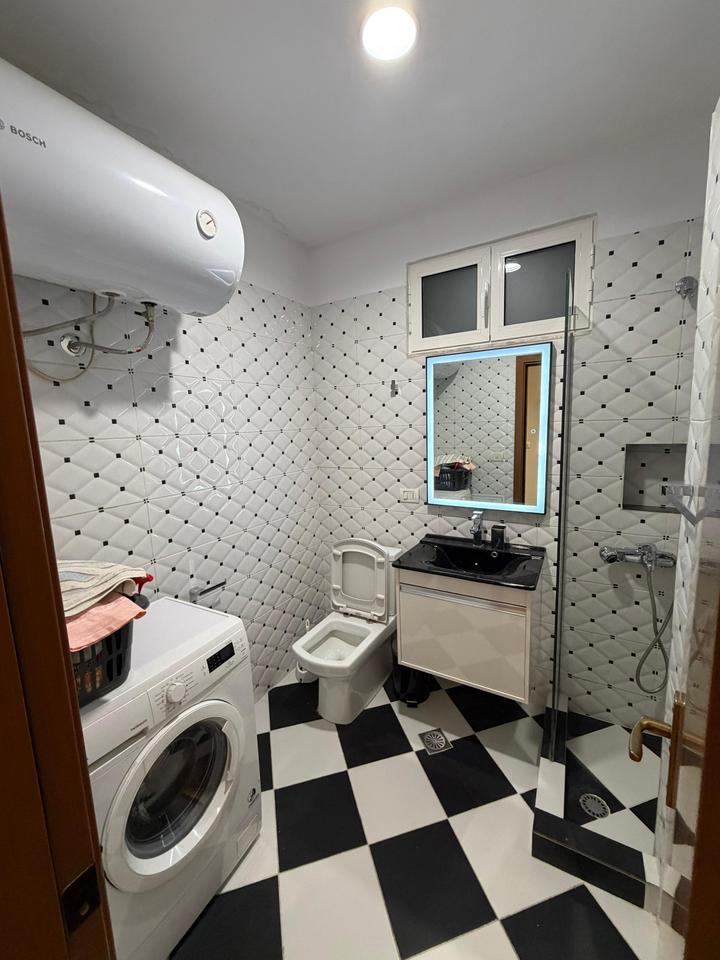 SHITET APARTAMENT 2+1+2 – RRUGA MINE PEZA, TIRANË
