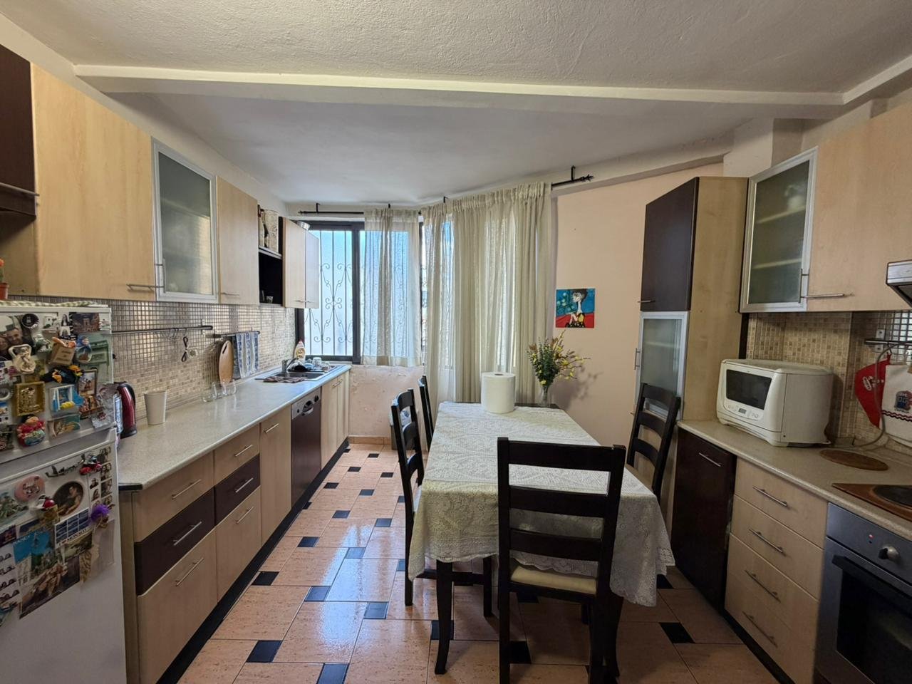 VENDESI APPARTAMENTO 2+1 – OXHAKU, TIRANA