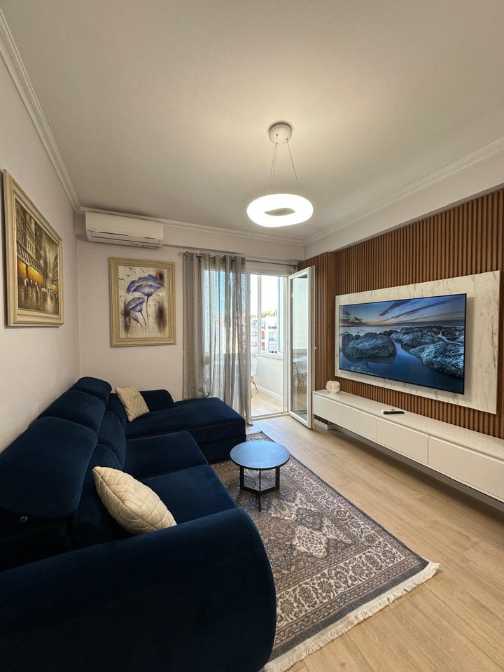 SHITET APARTAMENT 1+1 – ASTIR / RAIFFEISEN BANK, TIRANË