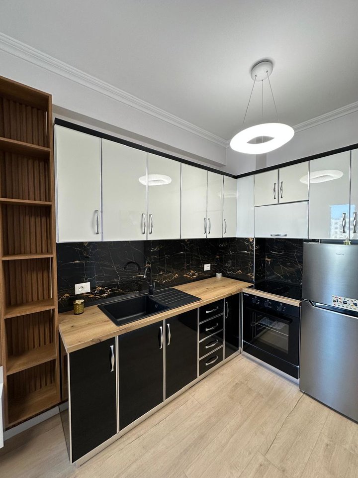 SHITET APARTAMENT 1+1 – ASTIR / RAIFFEISEN BANK, TIRANË