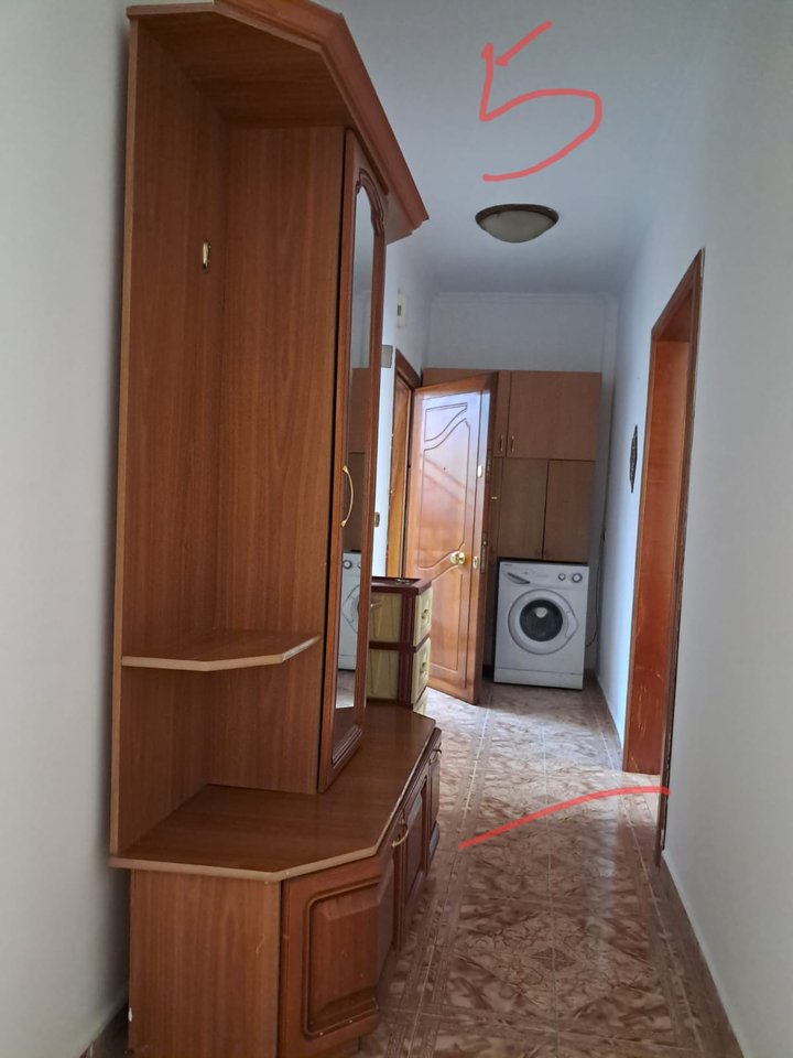 VENDESI APPARTAMENTO 2+1 – VIA KAVAJËS
