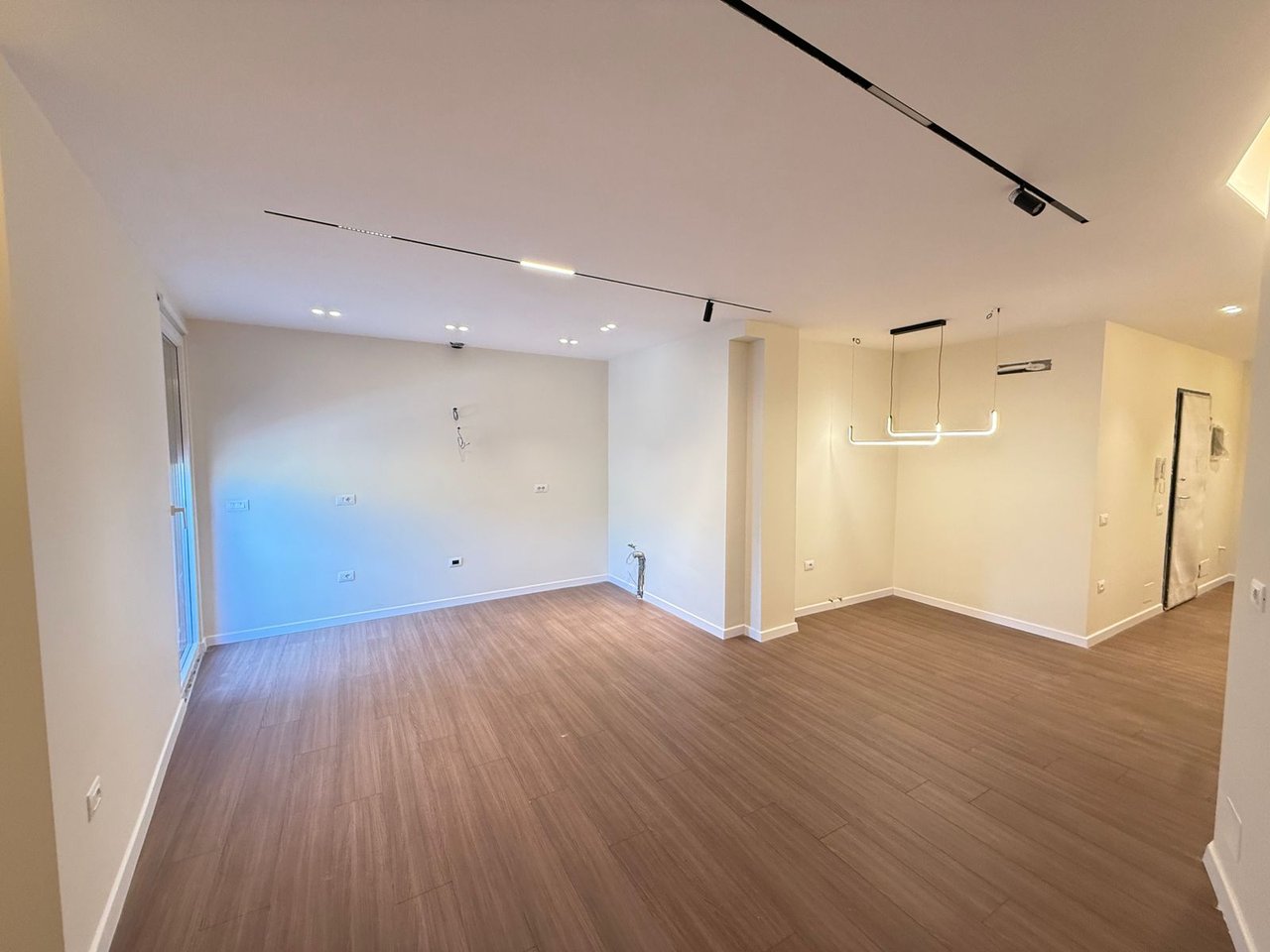 FOR SALE APARTMENT 2+1 + PARKING SPACE – BRRYLI