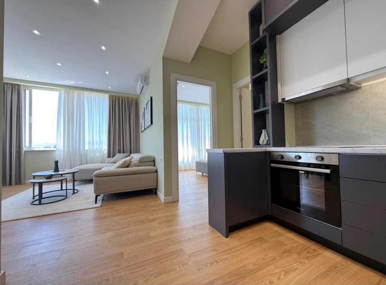 SHITET APARTAMENT 2+1 – MYSLYM SHYRI, BKT