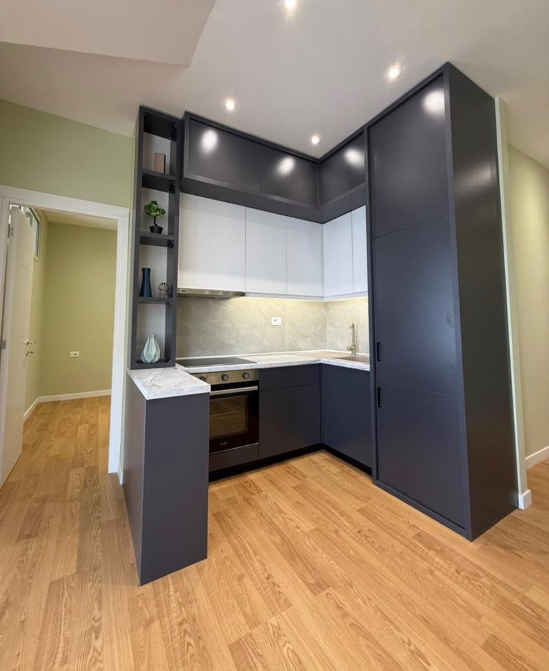 SHITET APARTAMENT 2+1 – MYSLYM SHYRI, BKT