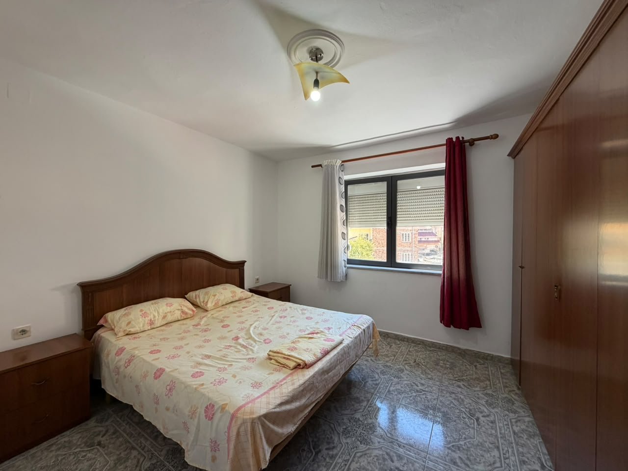 SHITET APARTAMENT 1+1 – HARRY FULTZ, RR. ASIM VOKSHI