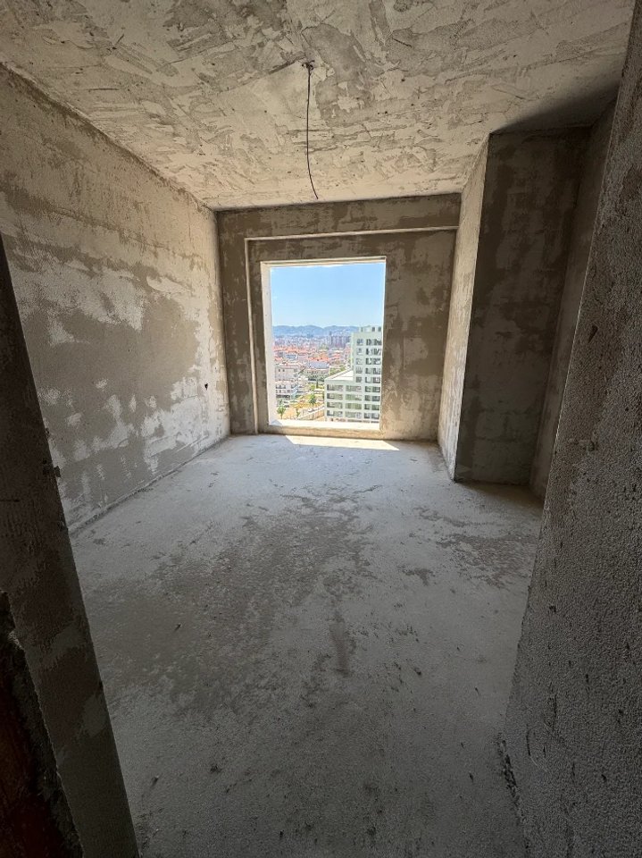 APPARTAMENTO 1+1 IN VENDITA – PORCELAN, KINOBLOCK