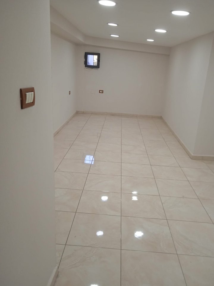 🏢 JEPET ME QIRA AMBIENT BIZNESI – RRUGA E DURRËSIT