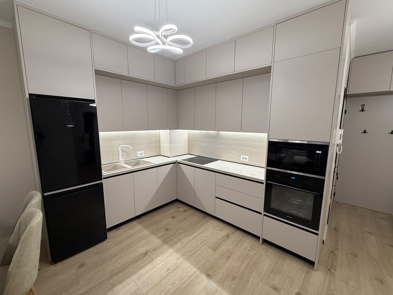 SHITET APARTAMENT 2+1+2 – RESIDENCA COLOR SPLASH, PASKUQAN
