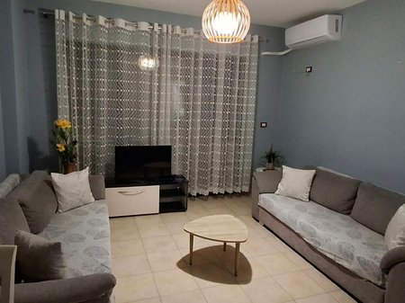  JEPET ME QIRA APARTAMENT 1+1 – ASTIR