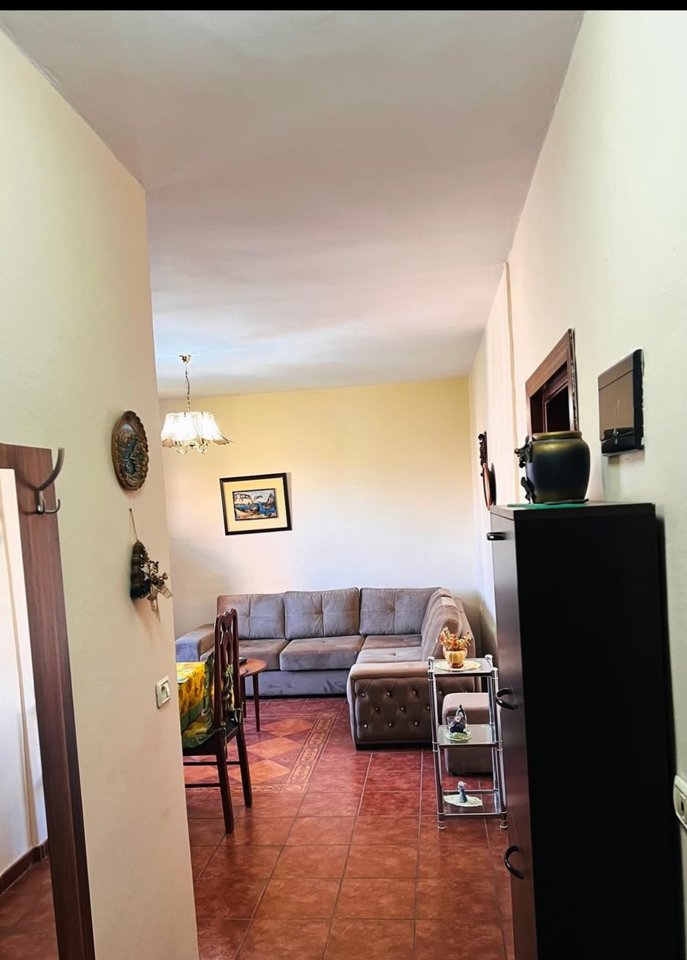 🏡 JEPET ME QIRA APARTAMENT 2+1 – XHAMLLIKU