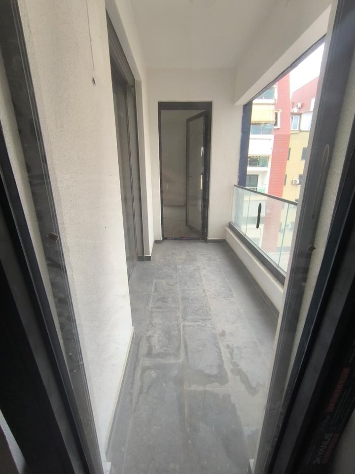 VENDESI APPARTAMENTO 2+1+2 – KOMUNA E PARISIT, RESIDENZA G8