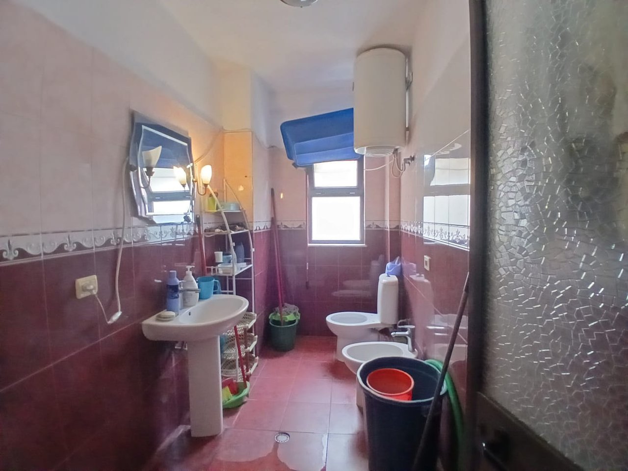 SHITET APARTAMENT 1+1 – DON BOSKO, PRANË NEPTUN