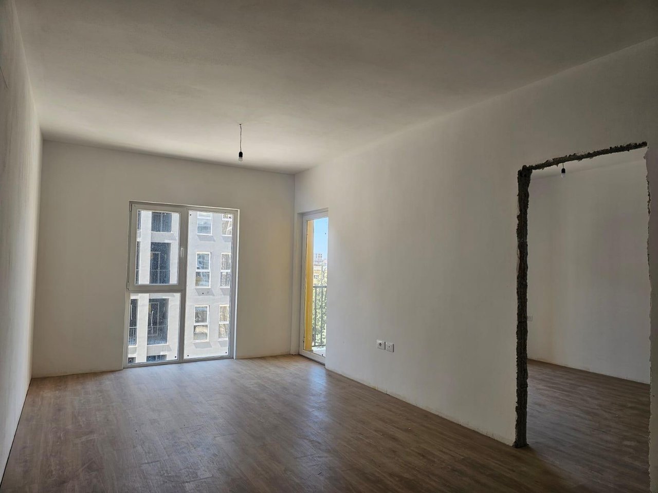 SHITET APARTAMENT 1+1 – DOGANA, TIRANA ENTRY 2