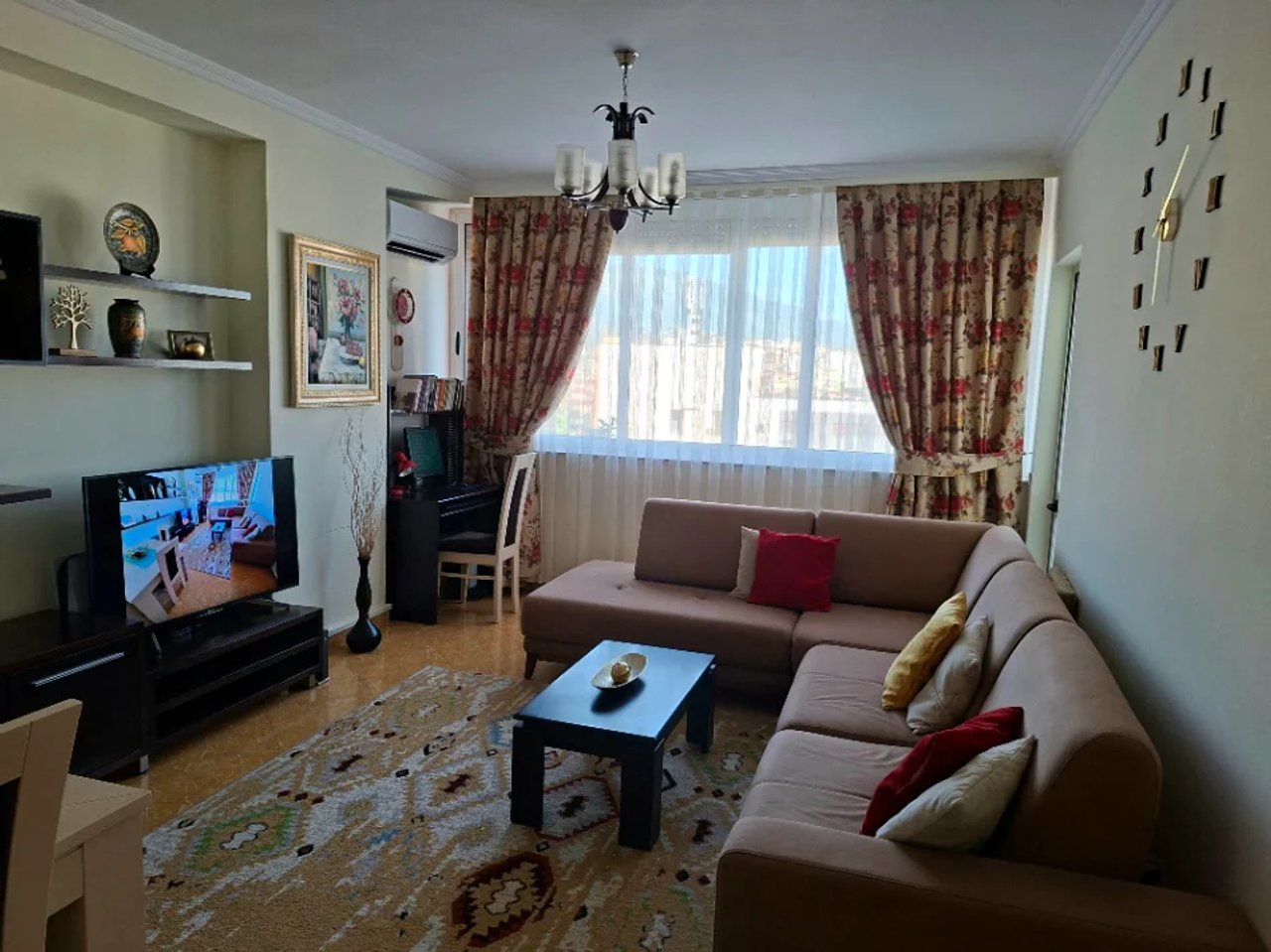 VENDESI APPARTAMENTO 1+1 – PORCELAN
