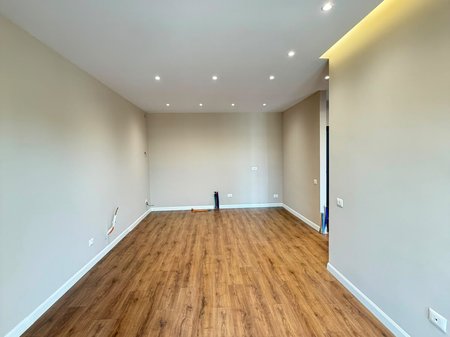 SHITET APARTAMENT 1+1 – PORTA TIRANA E RE, SAUK