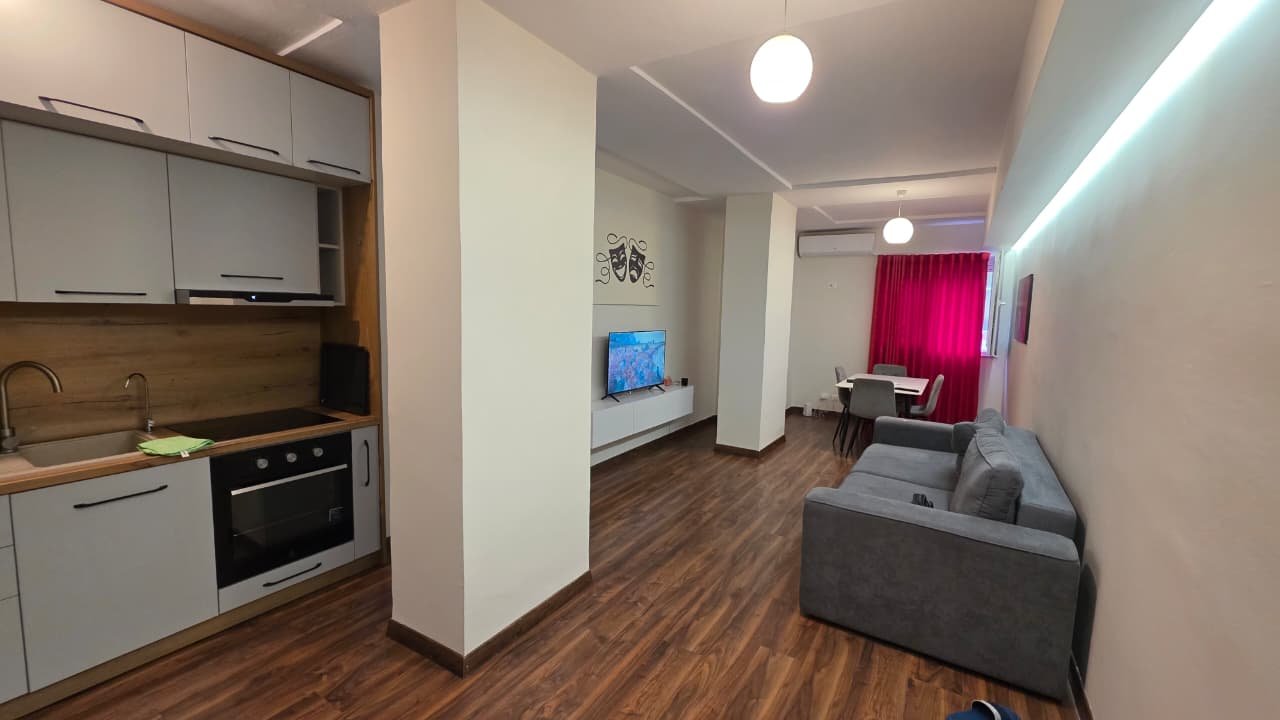SHITET APARTAMENT 2+1 – MYSLYM SHYRI