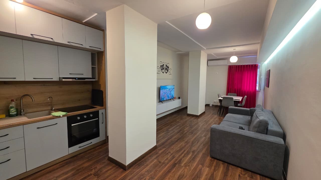 SHITET APARTAMENT 2+1 – MYSLYM SHYRI