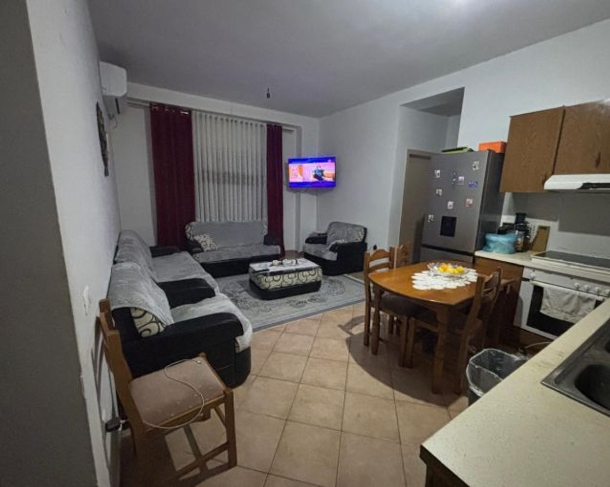 VENDESI APPARTAMENTO 1+1 – YZBERISHT, PALAZZI ÇABEJ