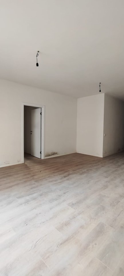 SHITET APARTAMENT 2+1+2 – YZBERISHT