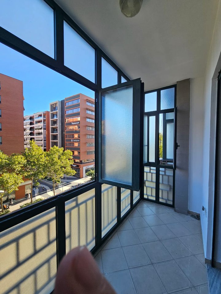 SHITET APARTAMENT 1+1 – RRUGA E KAVAJËS