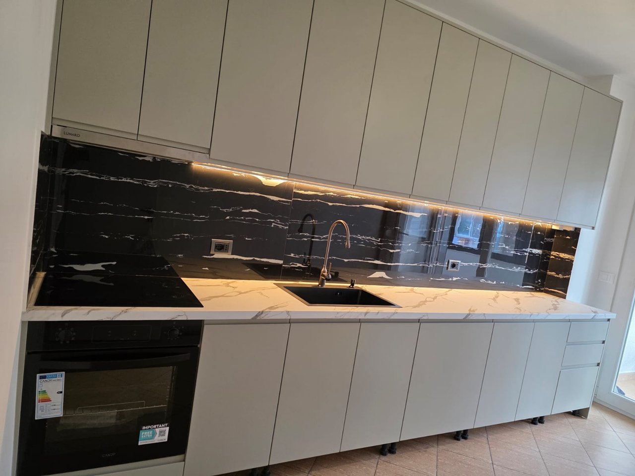 SHITET APARTAMENT 2+1 – BULEVARDI I RI
