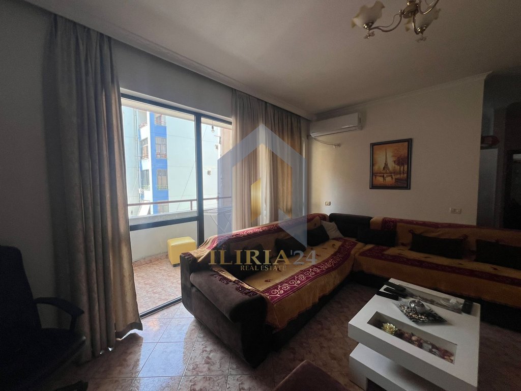 Jepet me qira Apartament 2+1 “Yzberisht”