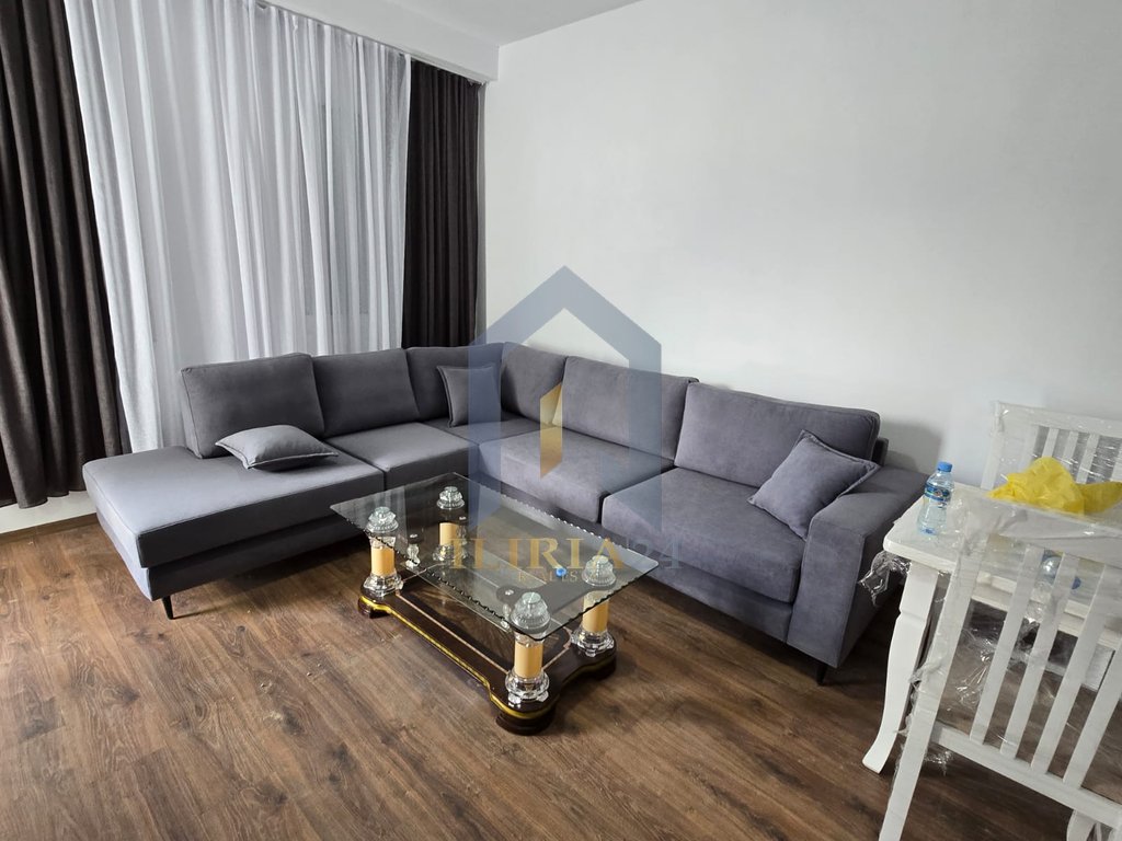 Jepet me qira Apartament 1+1 ne "Paskuqan"
