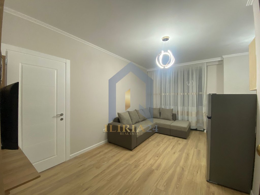 Apartament 1+1 me qira tek "21 Dhjetori"