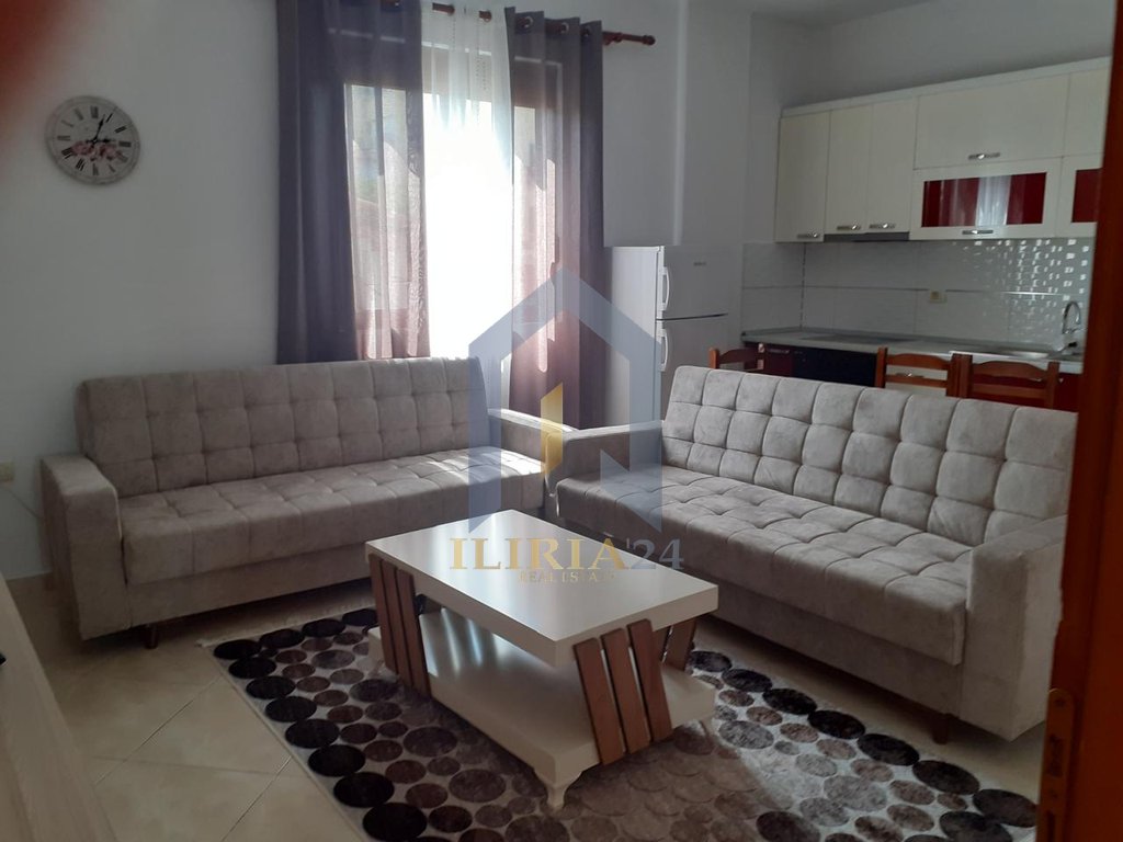 Apartament 1+1 me qira  ne “Laprak ”