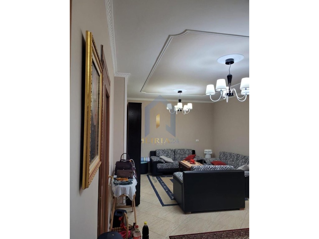Apartament 2+1 me qira në “Don Bosko”