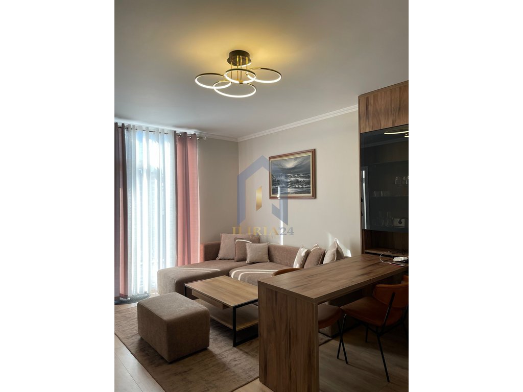 Apartament 2+1 me qira “Yzberisht”