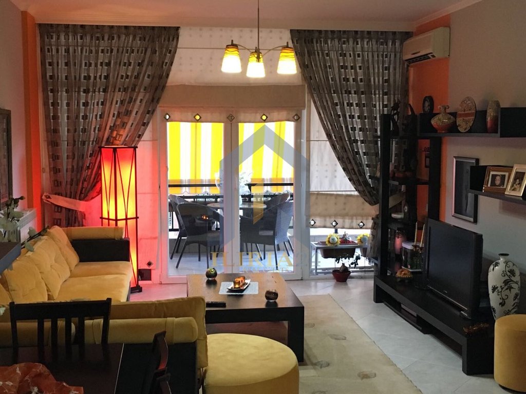Apartment 2+1 for rent on “Rruga Elbasanit”