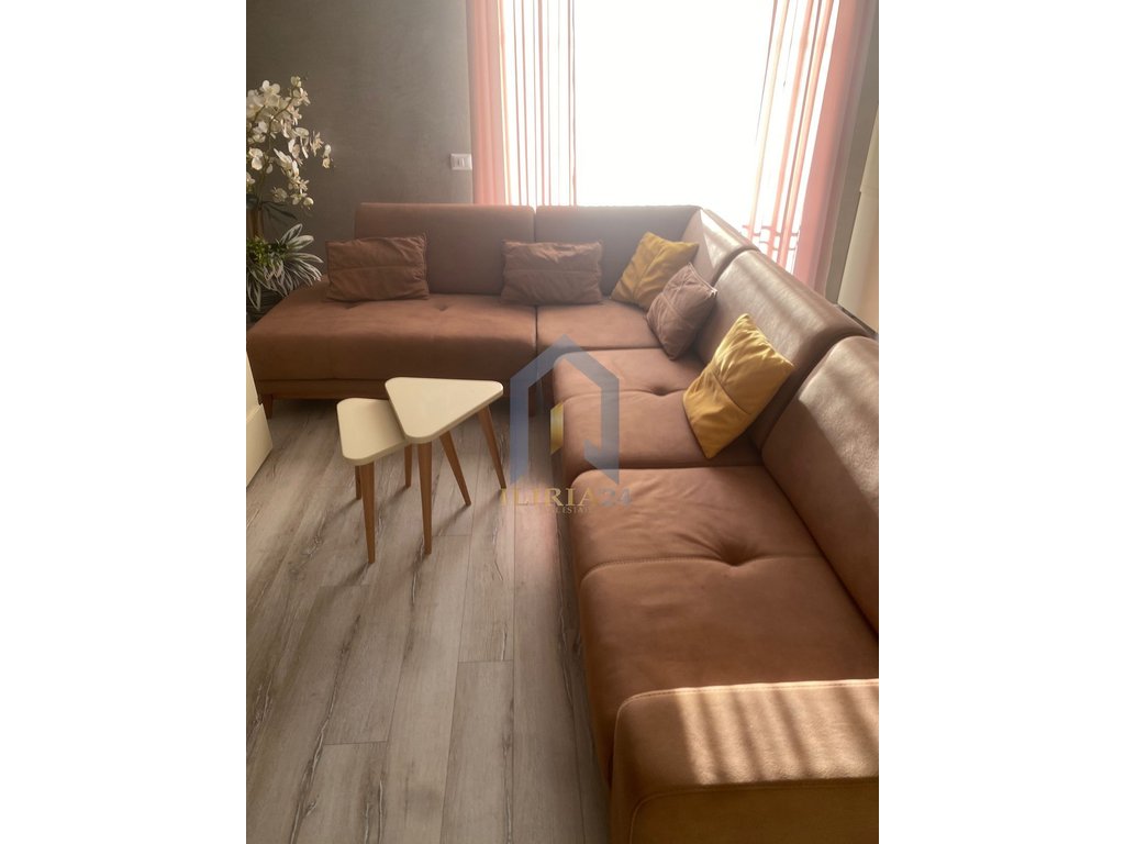 Apartament 2+1 me qira ne "Qsut"