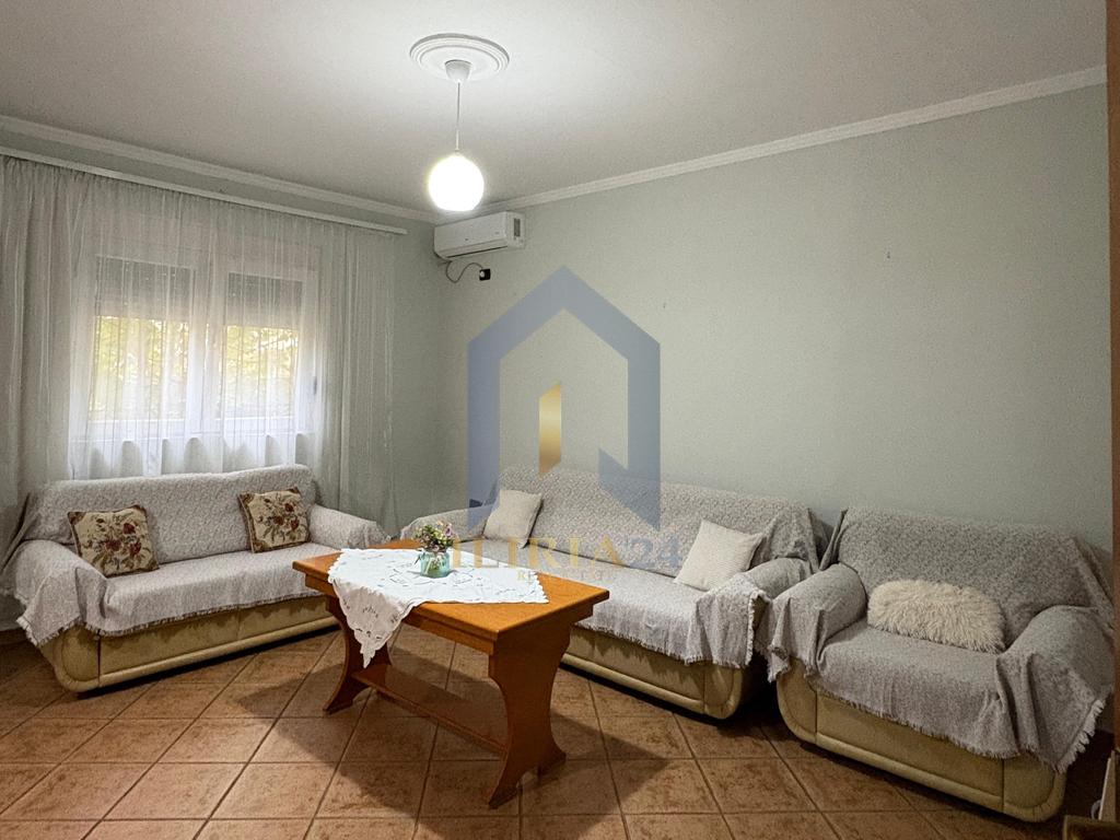 1+1 apartment for rent in Laprakë