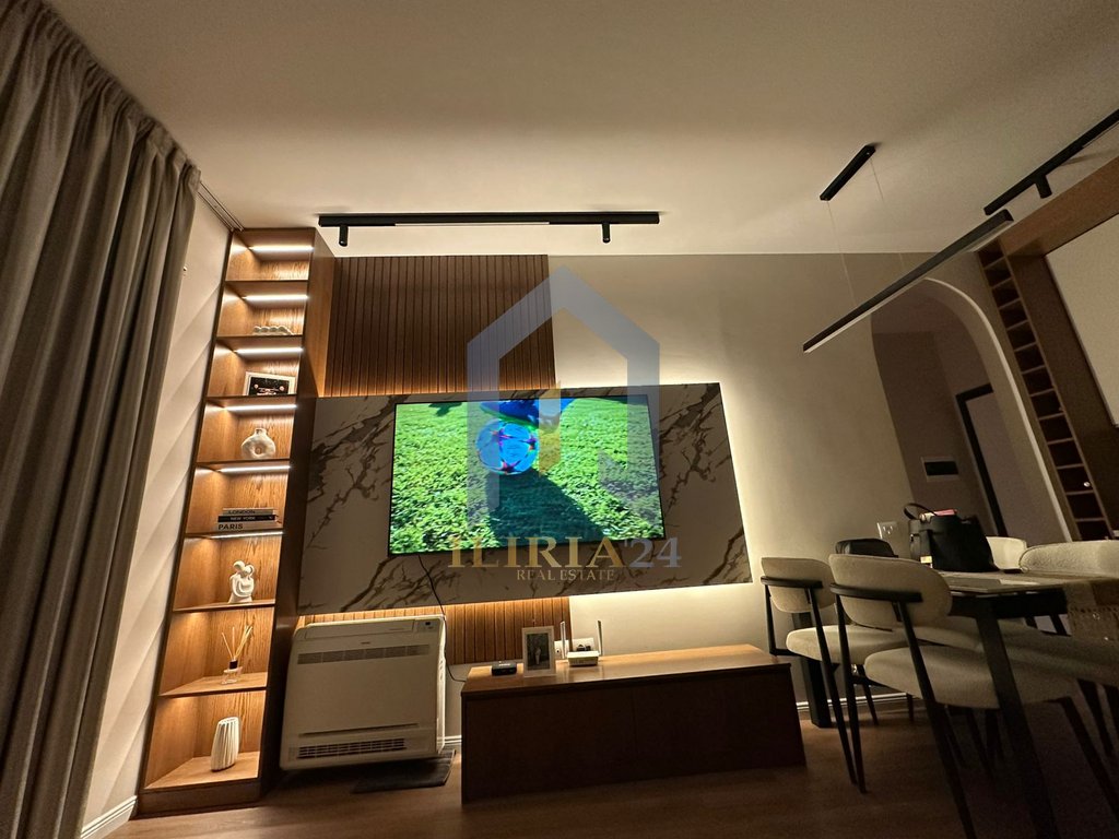 Apartament 1+1 për shitje në "Yzberisht"