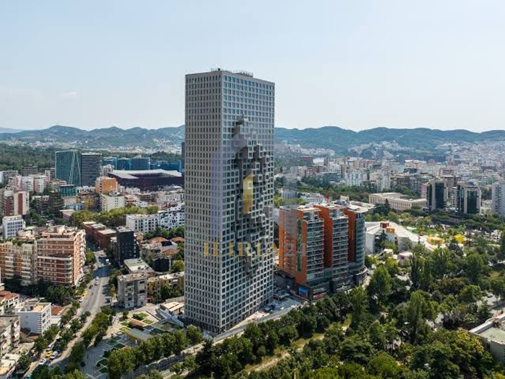 Locale commerciale in vendita a "Qender"