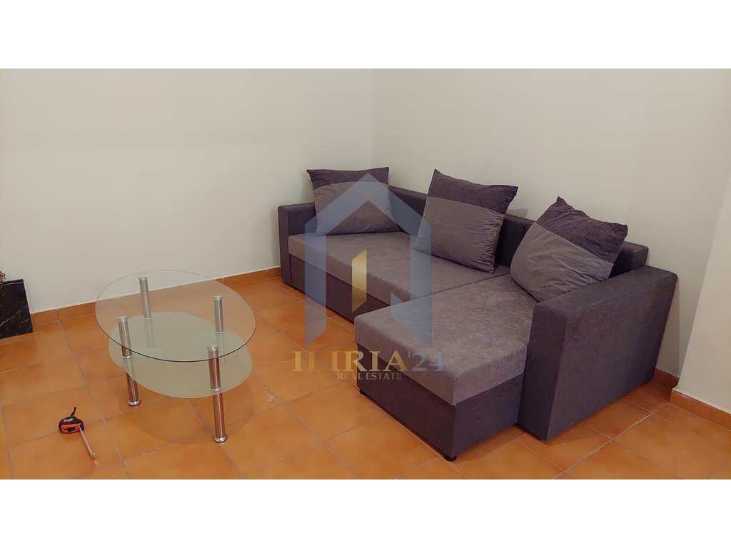 Apartament 2+1 me qira ne “Astir”