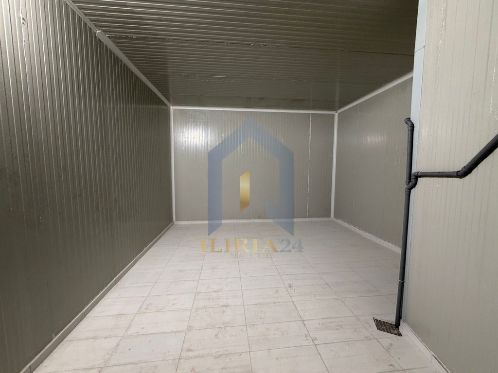 Dhoma freskie me qira në Autostraden "Tiranë-Durrës"