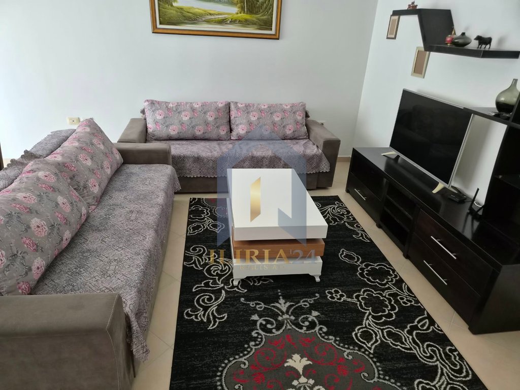 Apartament 2+1 me qira ne “Astir”
