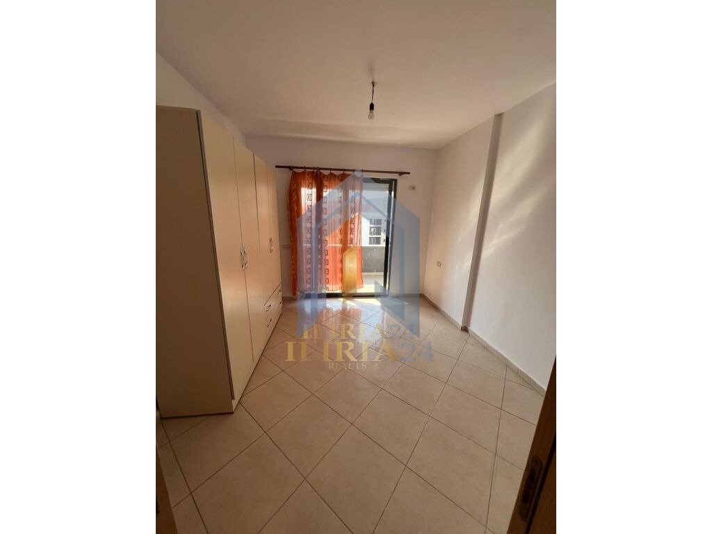 Apartament 1+1 për shitje në “Astir”