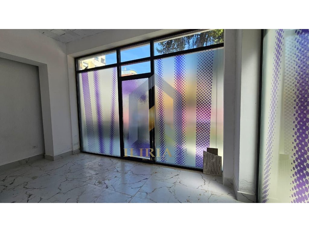 Ambient biznesi me qira "Qender"