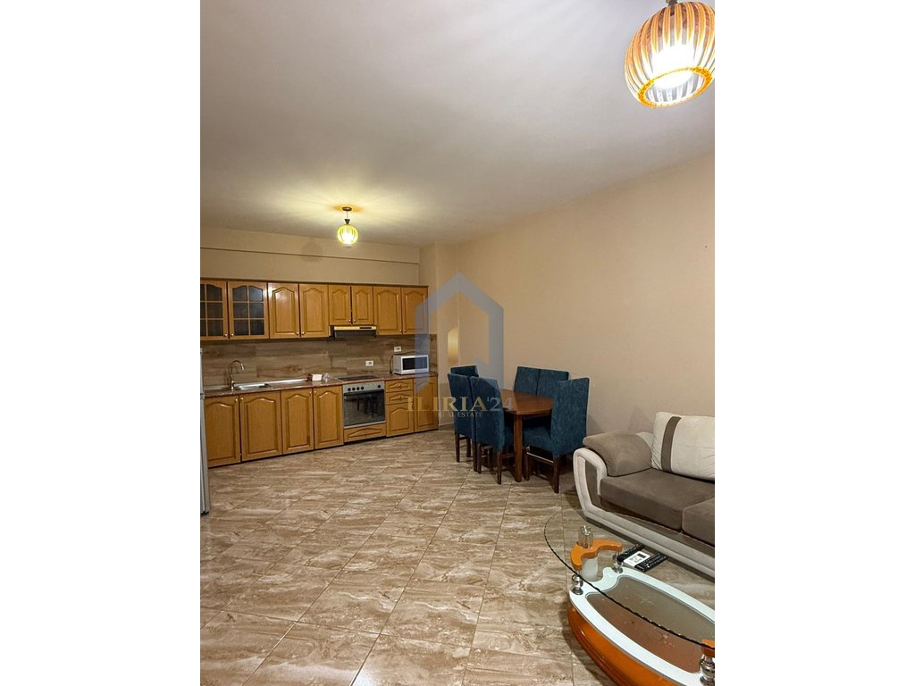 Apartament 2+1+2 me qira te "Green City"