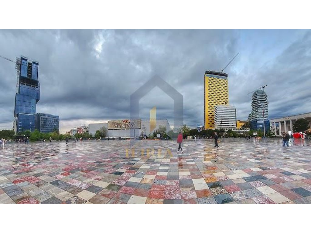 Garage in vendita nel "Centro" di Tirana