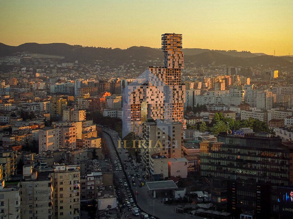 OKAZION! Apartament 2+1 për shitje në "21 Dhjetori"