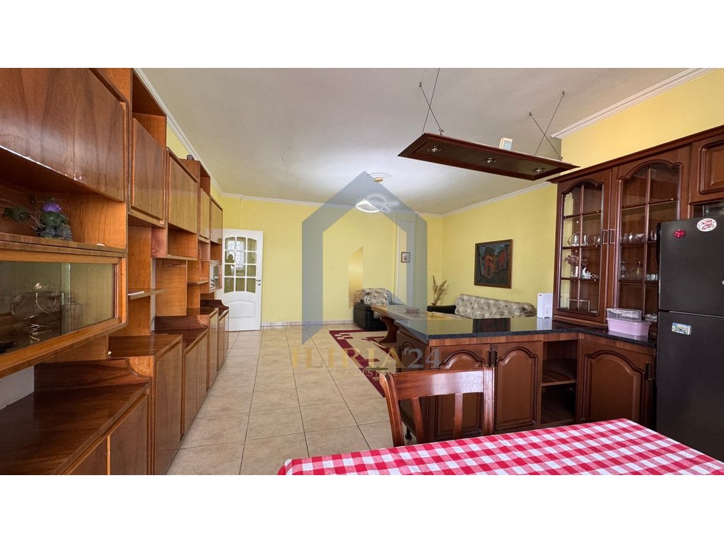 Apartament 2+1 ne shitje tek “Pazari I Ri”