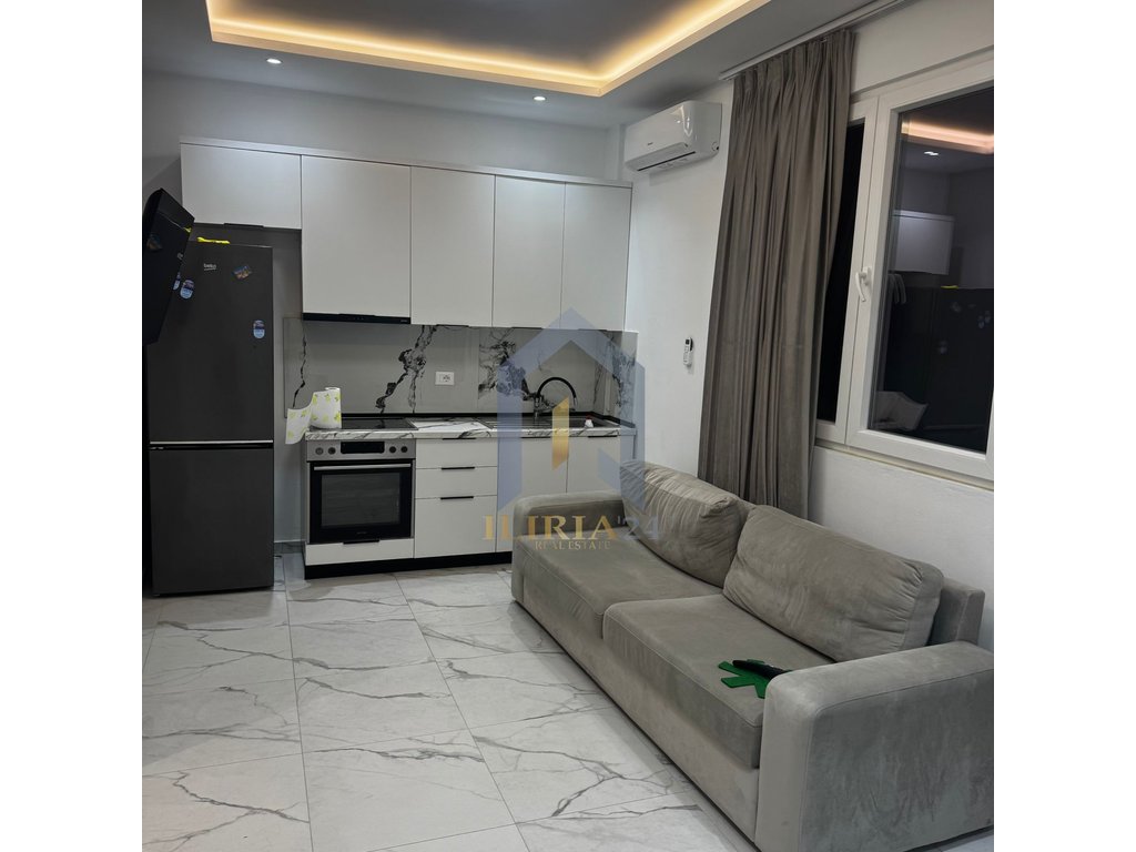 Apartamente 1+1 për qira pranë "Concord Center" , "Rruga 5 Maj"