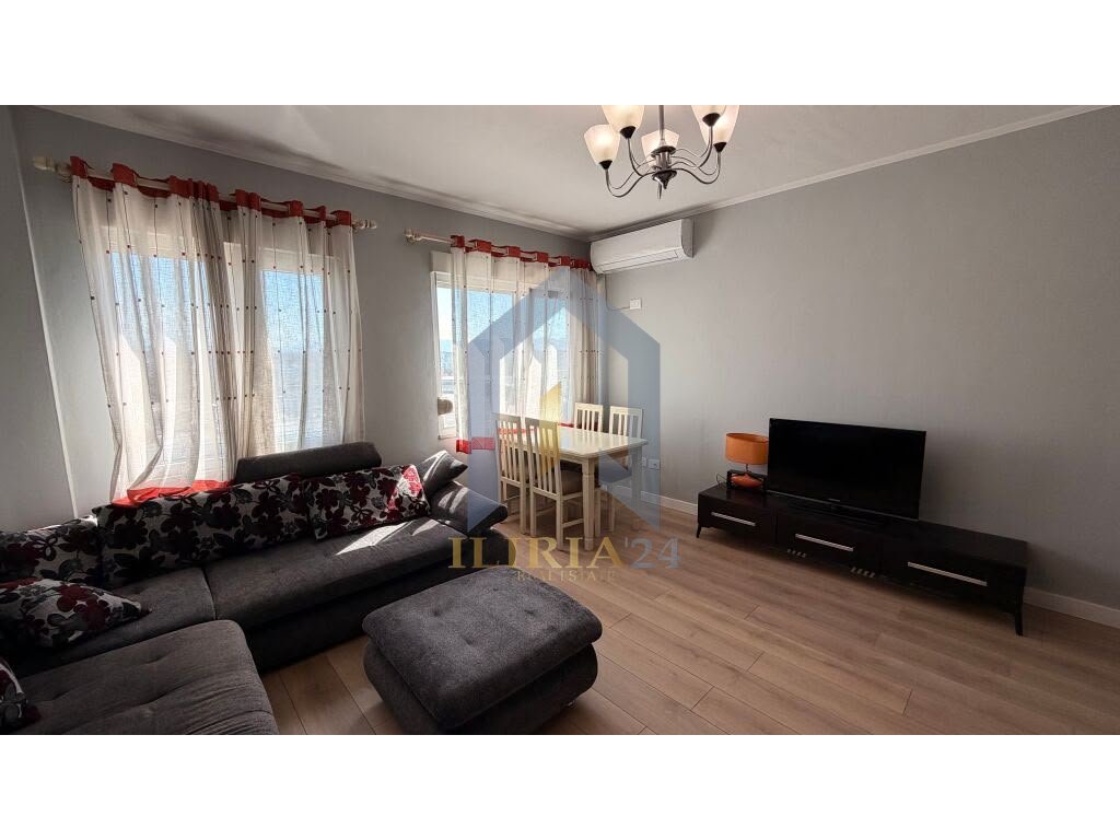 Apartament 2+1 në shitje tek “Kthesa e Kamzes”