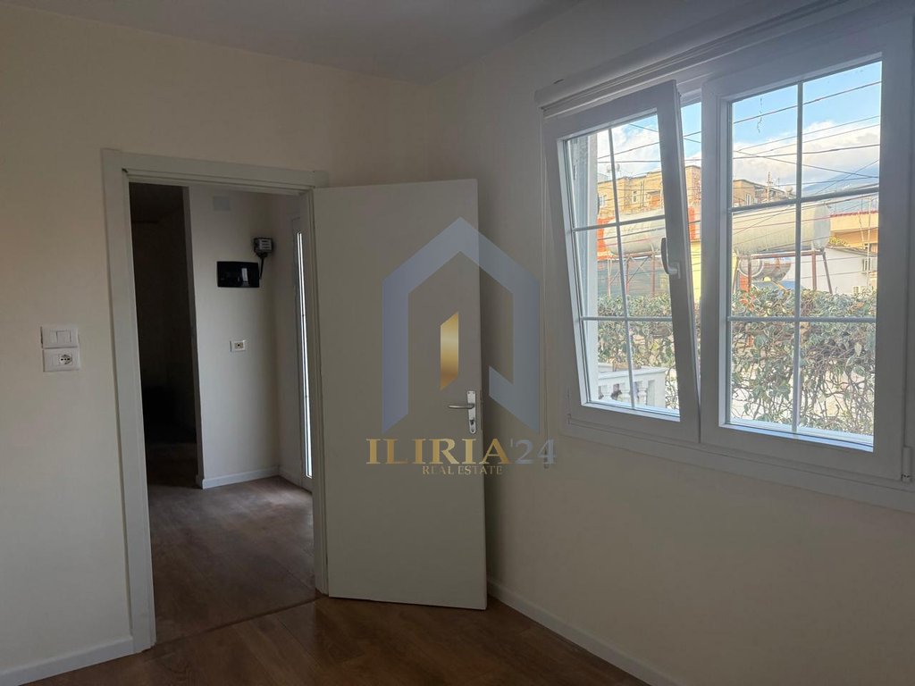 2+1 Apartment for rent at 'Ali Demi'