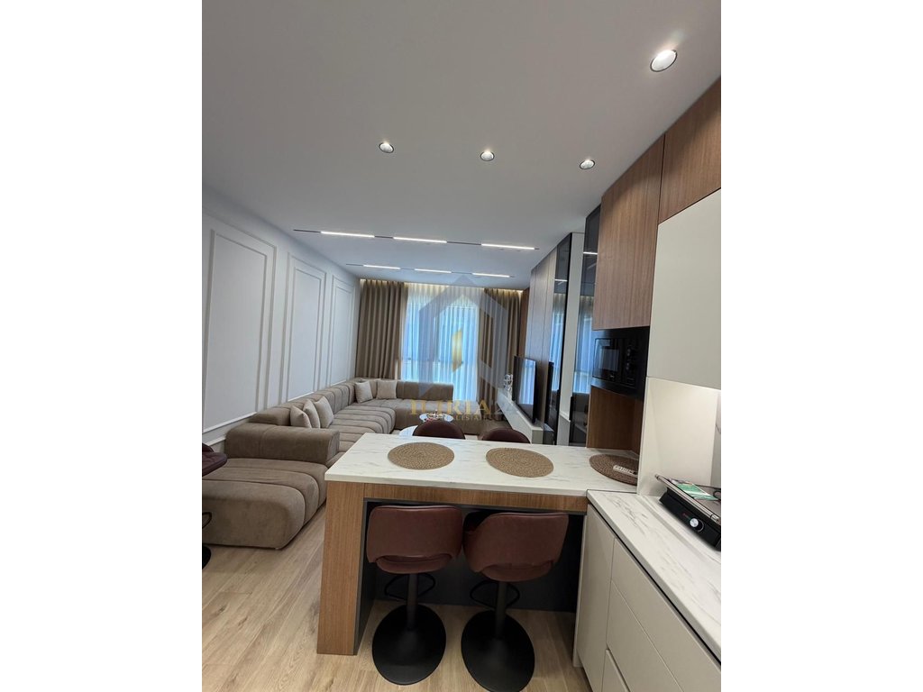 Apartament 1+1 per shitje "Color Splash Residence",Paskuqan